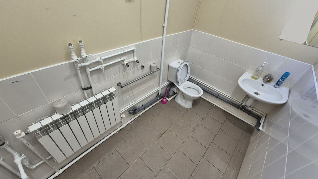 Аренда коммерческой недвижимости, 402м <sup>2</sup>, Новомосковск, Шахтерская ул,  6д