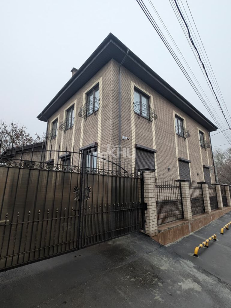 Продажа дома, 306м <sup>2</sup>, 4 сот., Нижний Новгород, Барминская ул,  12А