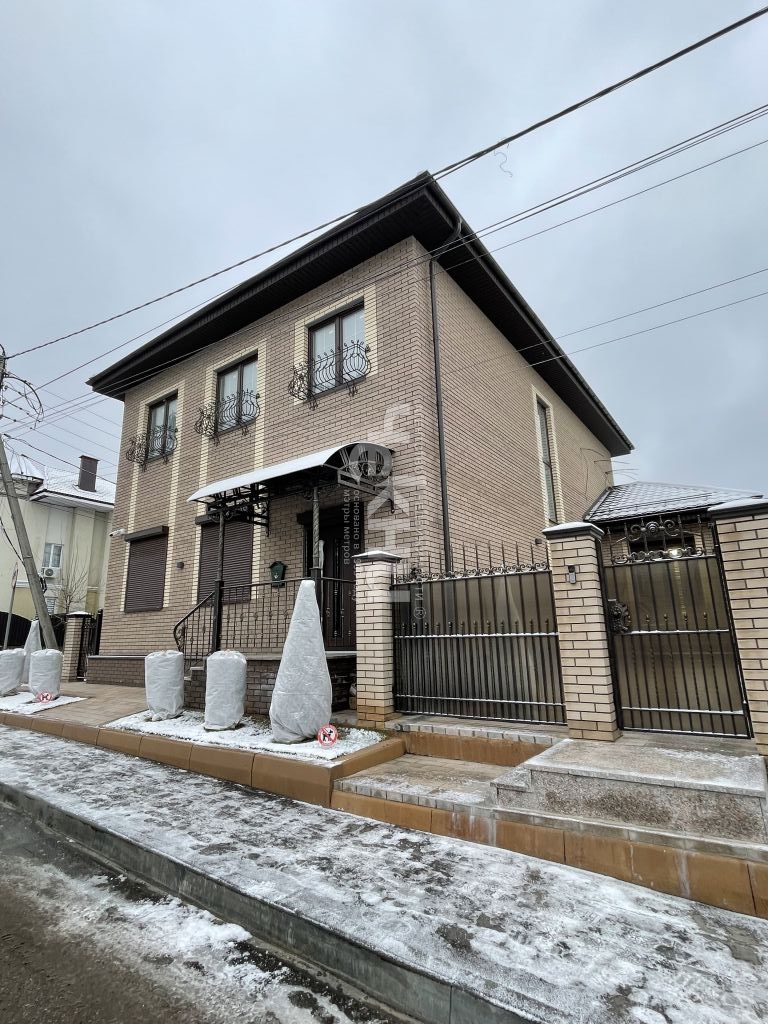 Продажа дома, 306м <sup>2</sup>, 4 сот., Нижний Новгород, Барминская ул,  12А