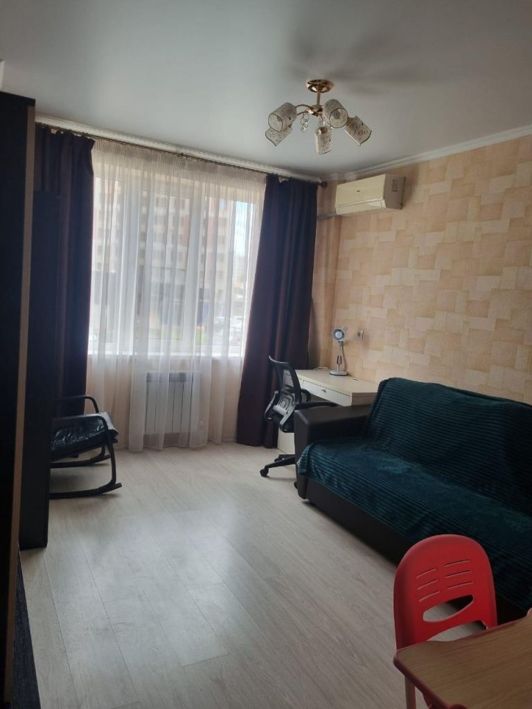 Продажа 1-комнатной квартиры, Батайск, Северная Звезда ул,  2к1