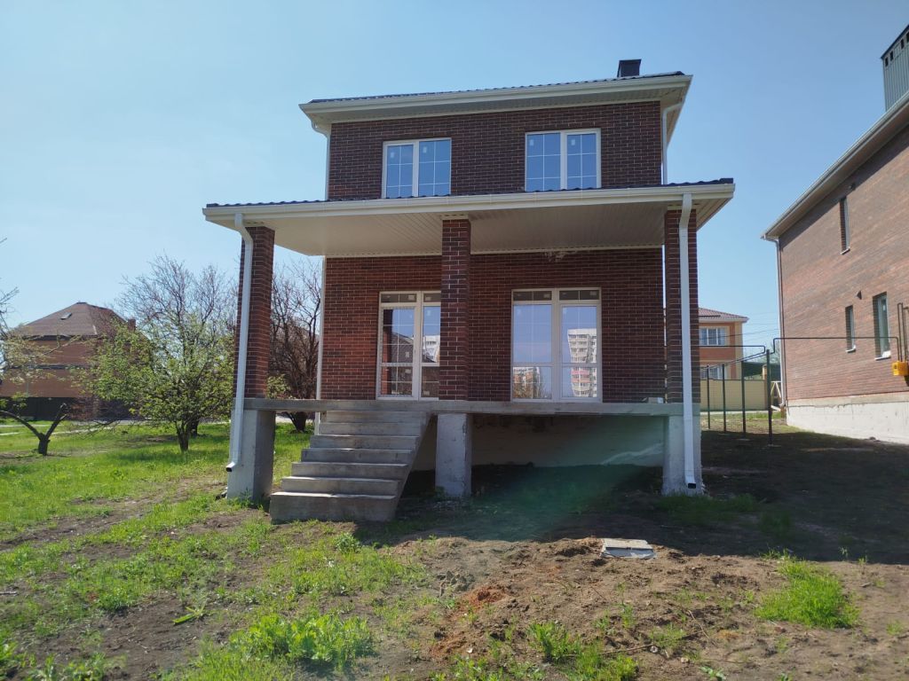 Продажа дома, 160м <sup>2</sup>, 5 сот., Ростов-на-Дону, Лазоревый 10-й пер,  10