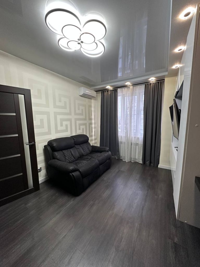 Продажа 1-комнатной квартиры, Нижний Новгород, Южный бульвар,  14