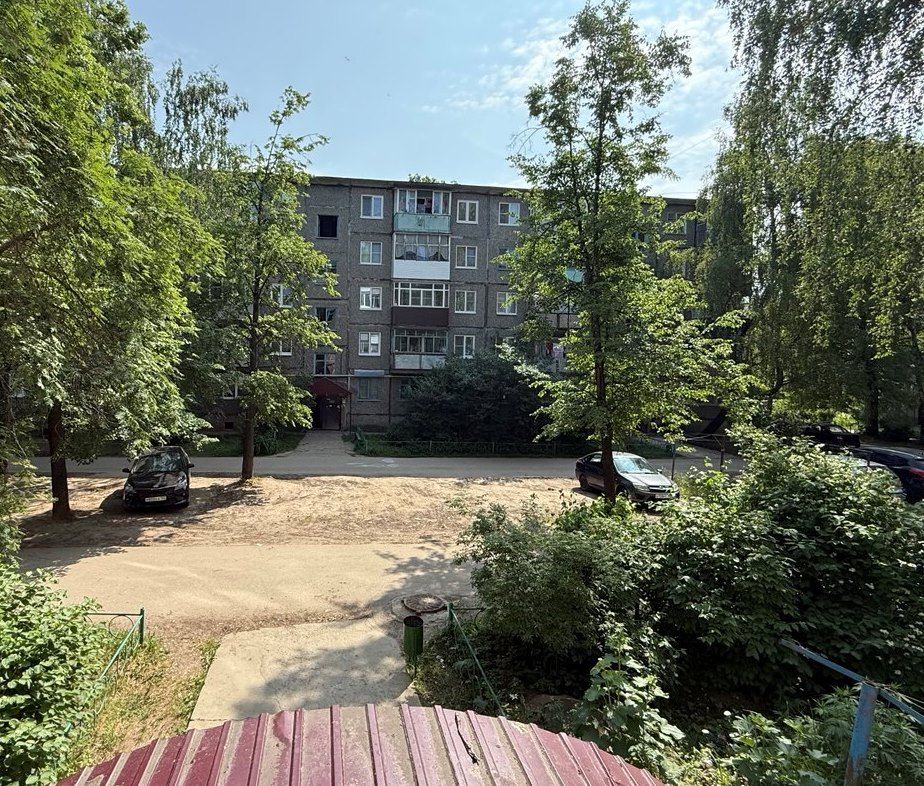 Продажа 2-комнатной квартиры, Заволжье, Дзержинского пр-кт,  54