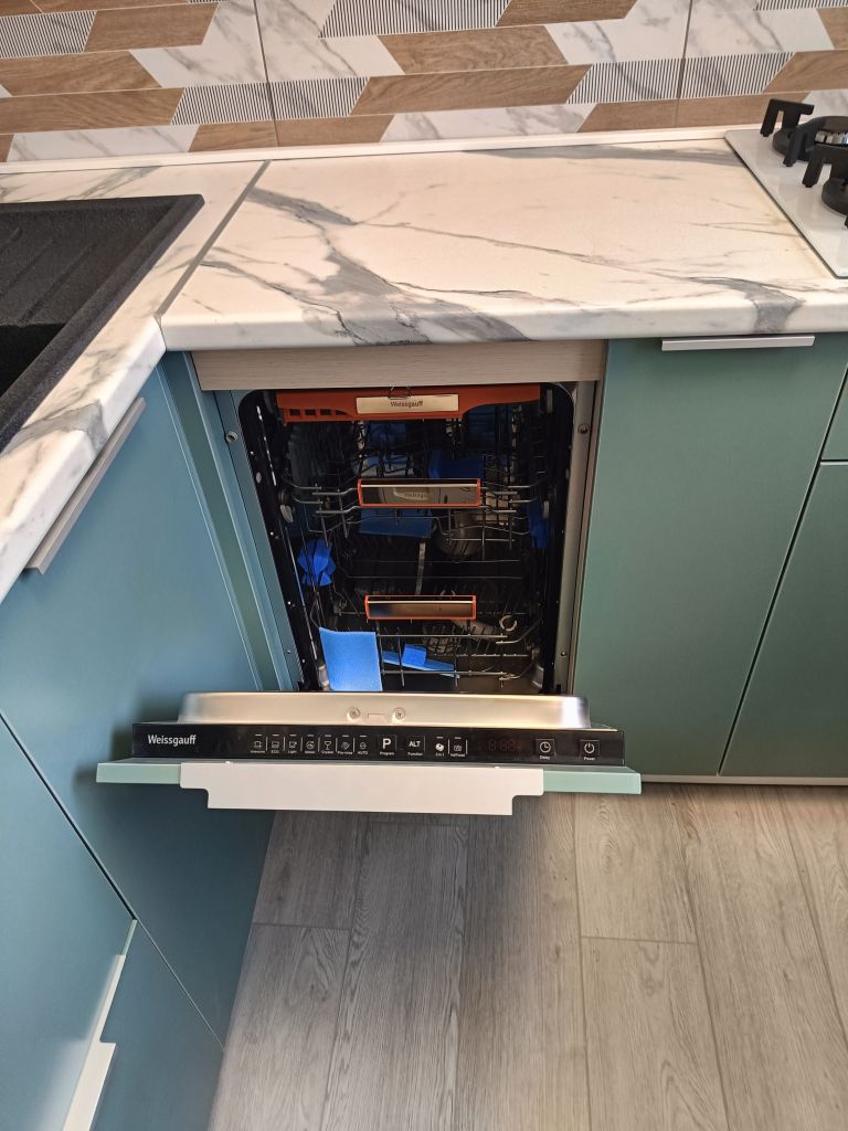 Продажа 3-комнатной квартиры, Дзержинск, Попова ул,  32