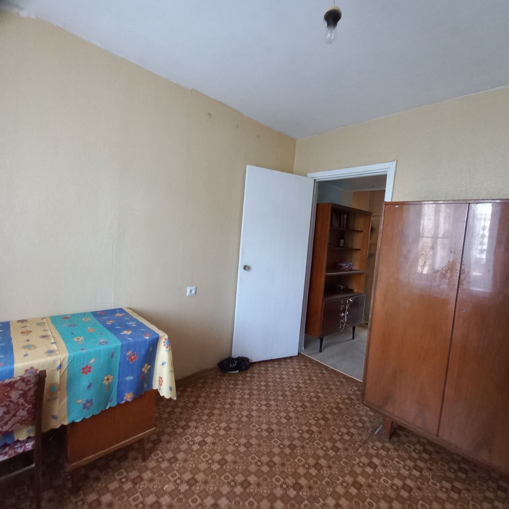 Продажа 3-комнатной квартиры, Иваново, Богдана Хмельницкого ул,  6