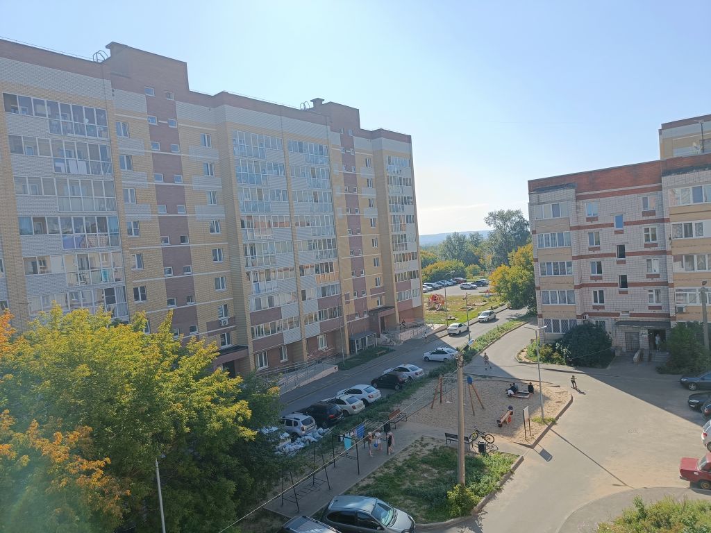 Продажа 3-комнатной квартиры, Казань, Колымская ул,  22