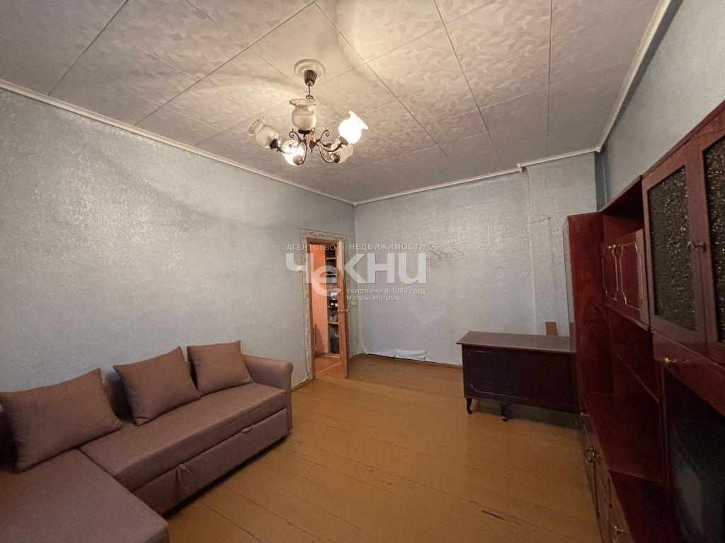 Продажа 2-комнатной квартиры, Нижний Новгород, Октябрьской Революции ул,  37