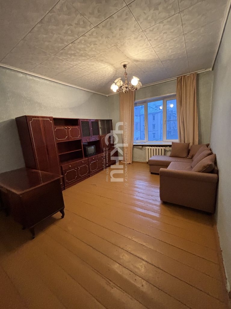 Продажа 2-комнатной квартиры, Нижний Новгород, Октябрьской Революции ул,  37