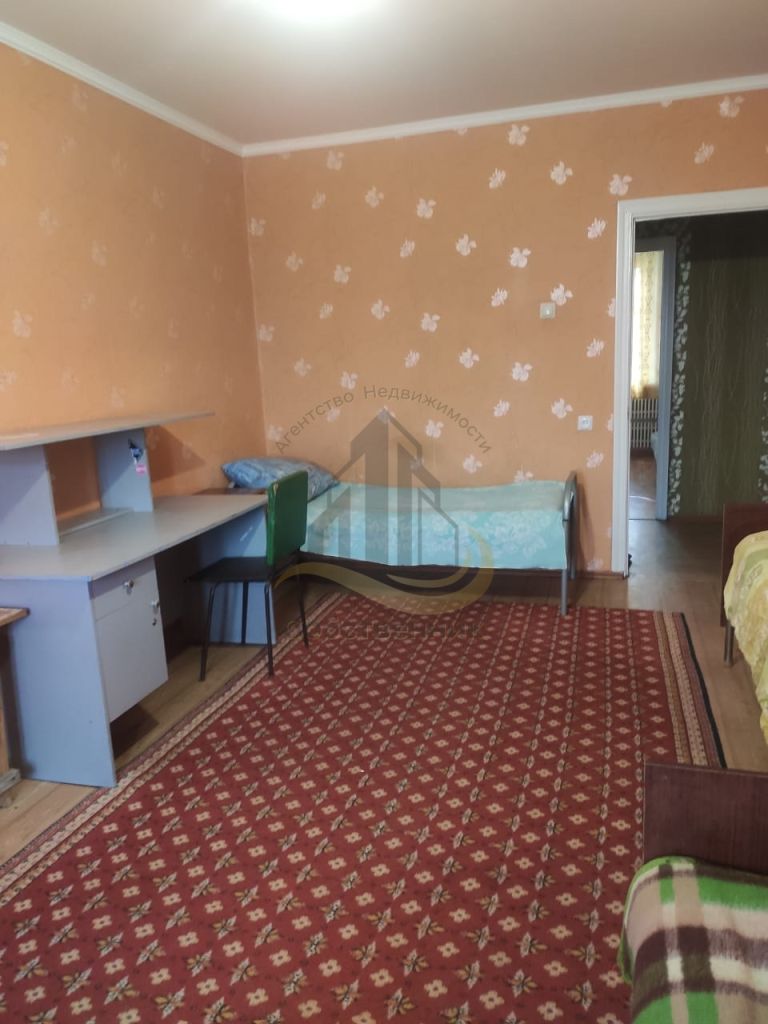 Аренда 3-комнатной квартиры, Старый Оскол, Восточный мкр,  9