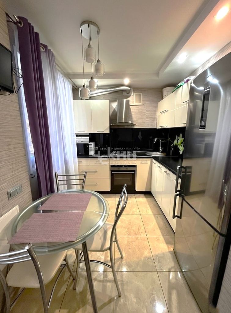 Продажа 1-комнатной квартиры, Нижний Новгород, Московское шоссе,  197