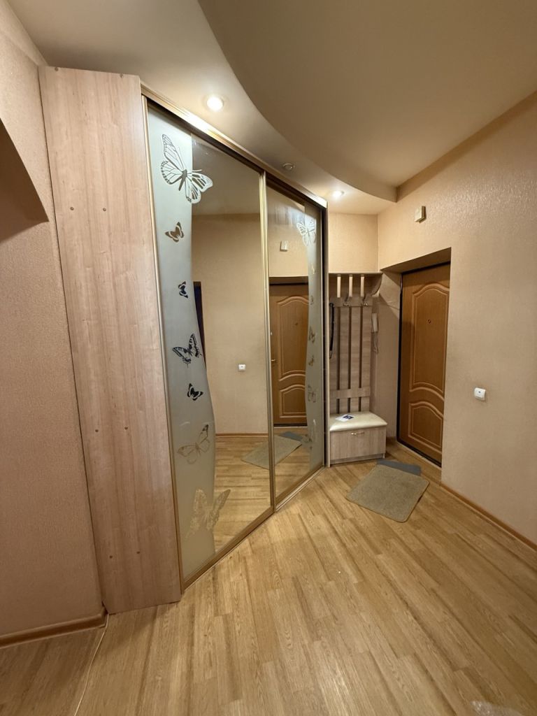 Продажа 3-комнатной квартиры, Заволжье, Веденеева ул,  13