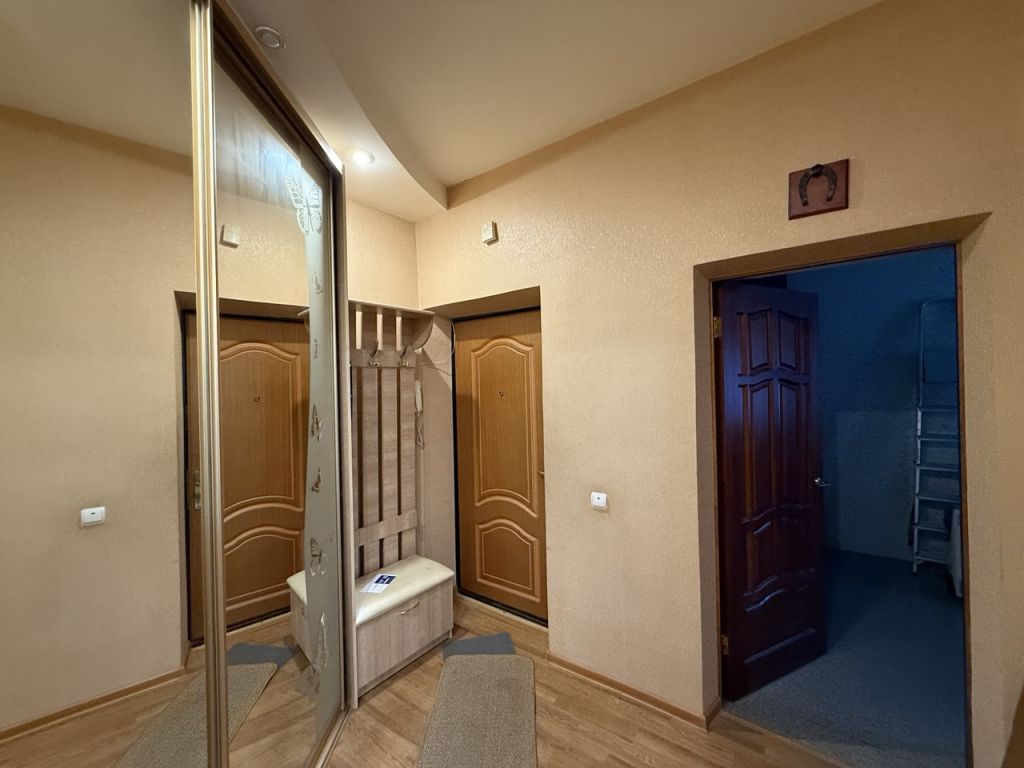 Продажа 3-комнатной квартиры, Заволжье, Веденеева ул,  13