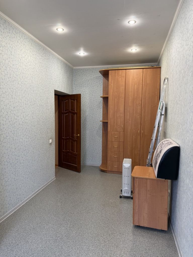 Продажа 3-комнатной квартиры, Заволжье, Веденеева ул,  13