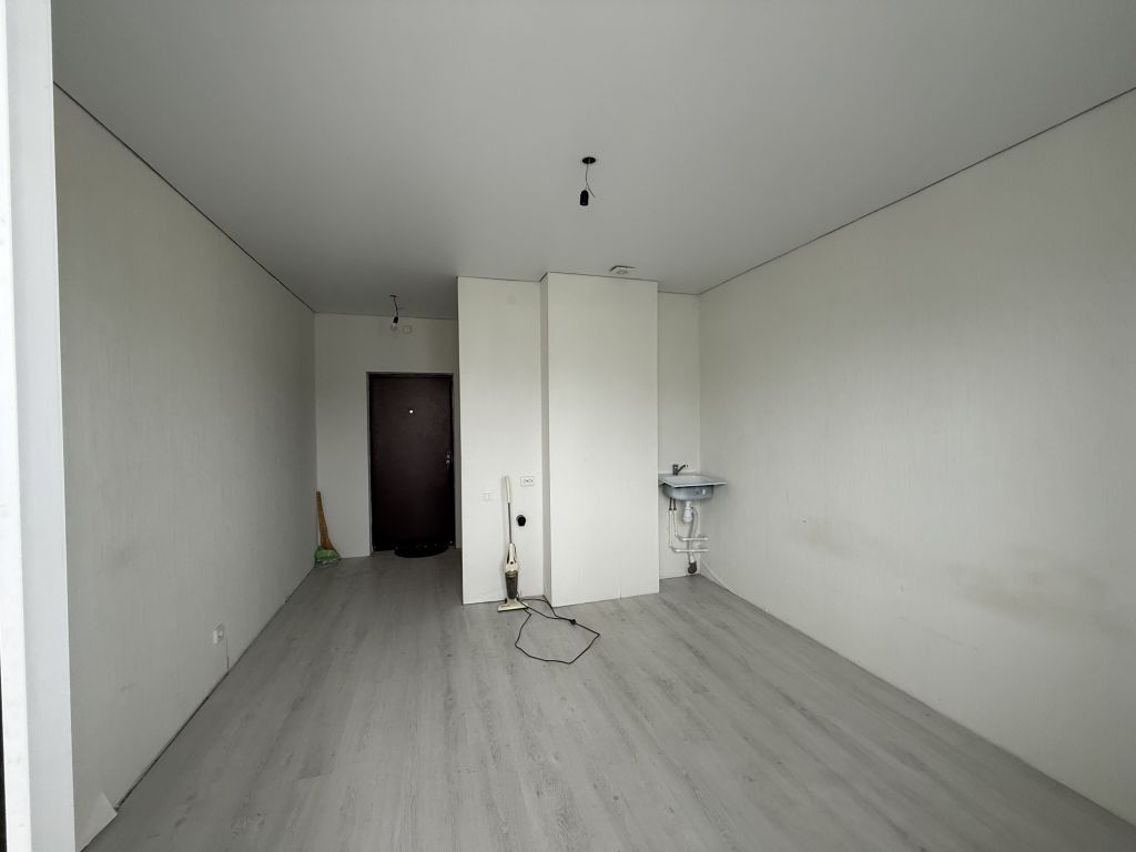 Продажа 1-комнатной квартиры, Новинки, Инженерный пр-зд,  7 к1