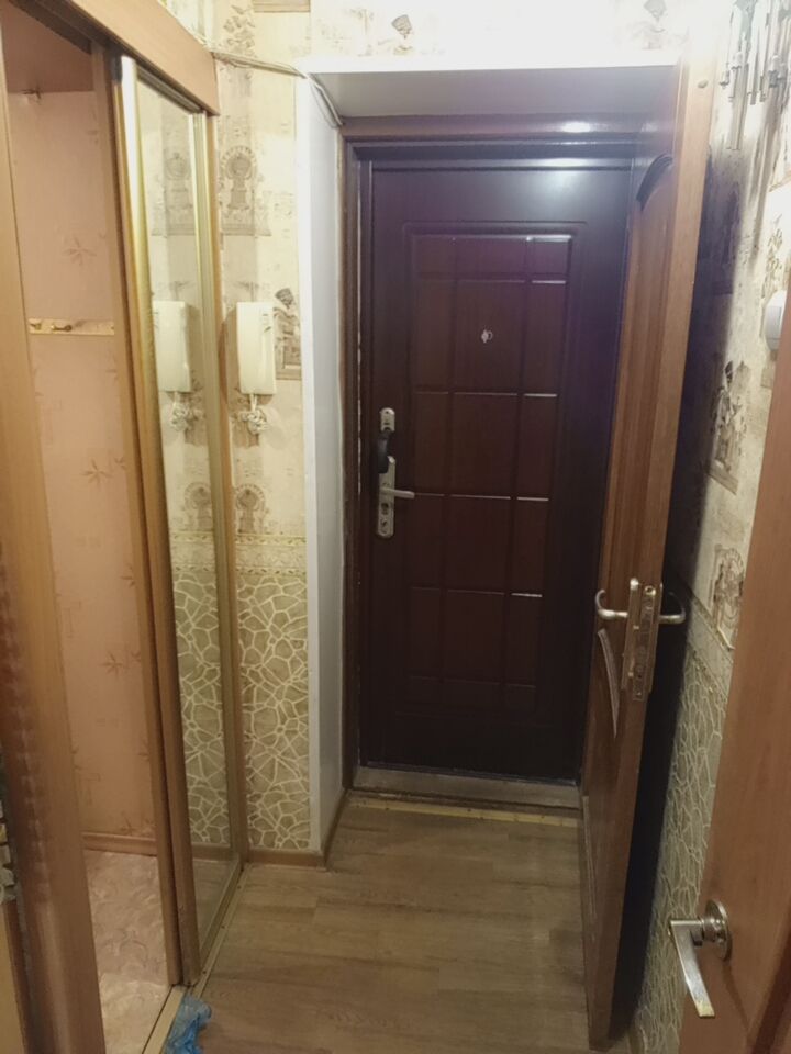 Продажа 1-комнатной квартиры, Новомосковск, Победы пр-кт,  7