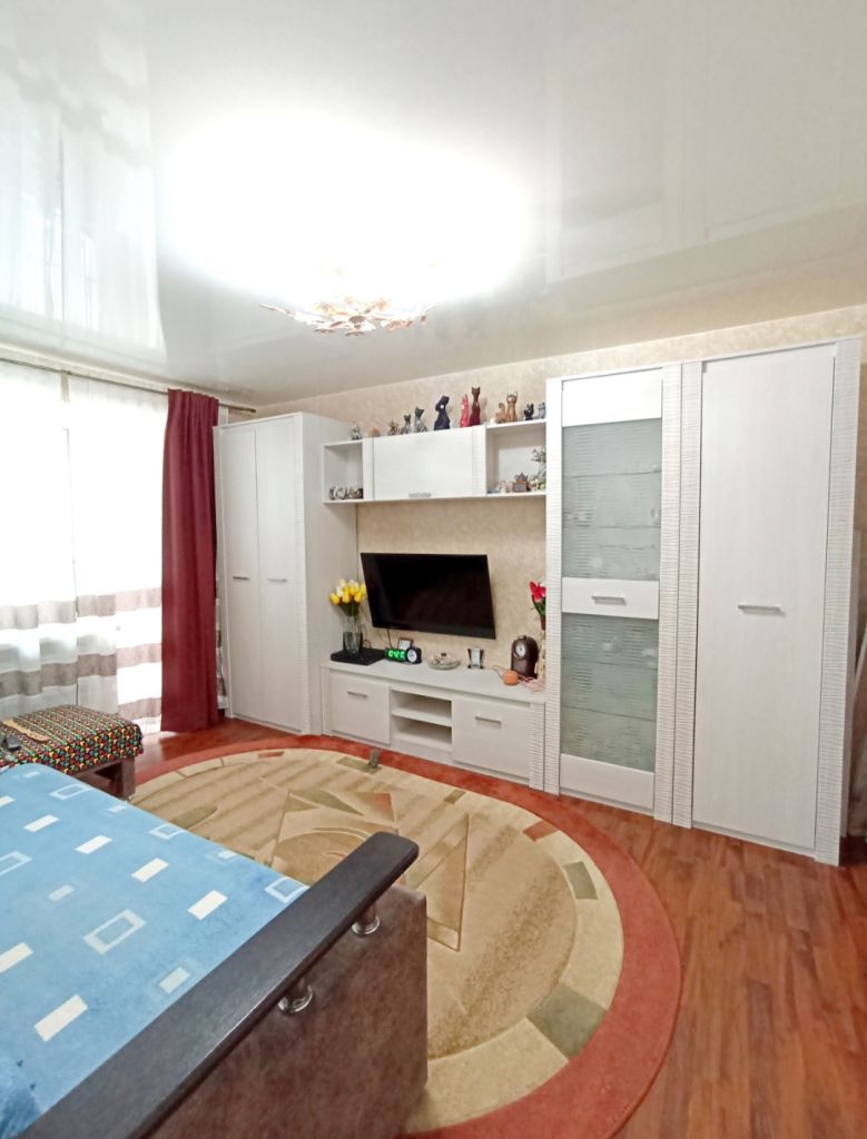 Продажа 3-комнатной квартиры, Батайск, Луначарского ул,  179