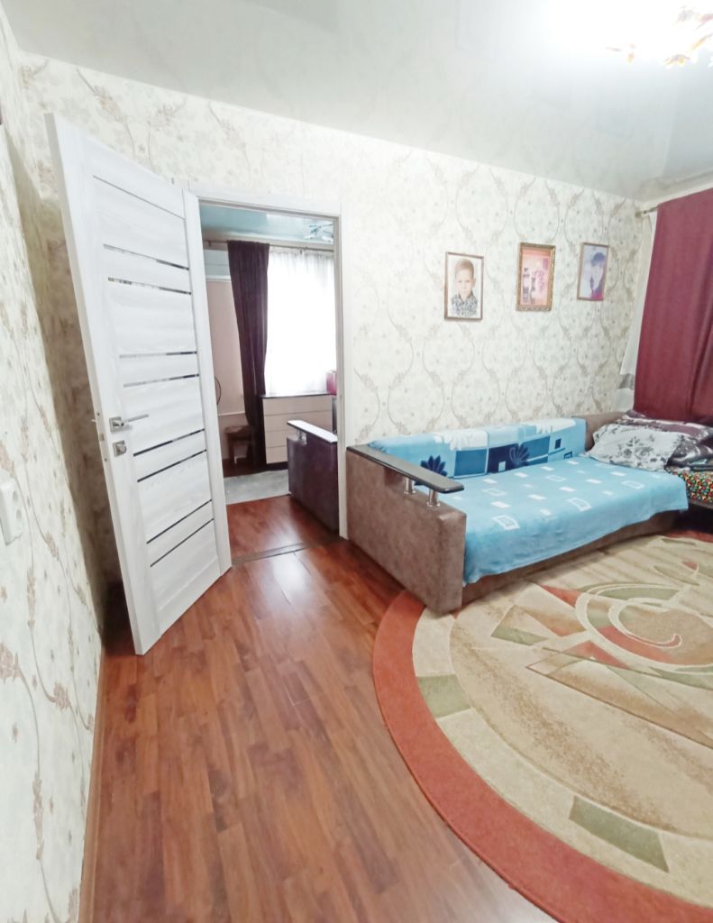 Продажа 3-комнатной квартиры, Батайск, Луначарского ул,  179