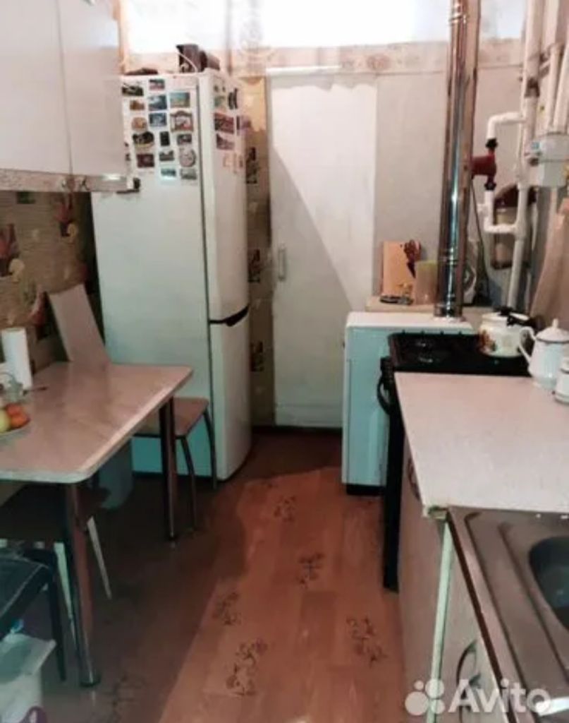 Продажа 2-комнатной квартиры, Батайск, Кирова ул,  2