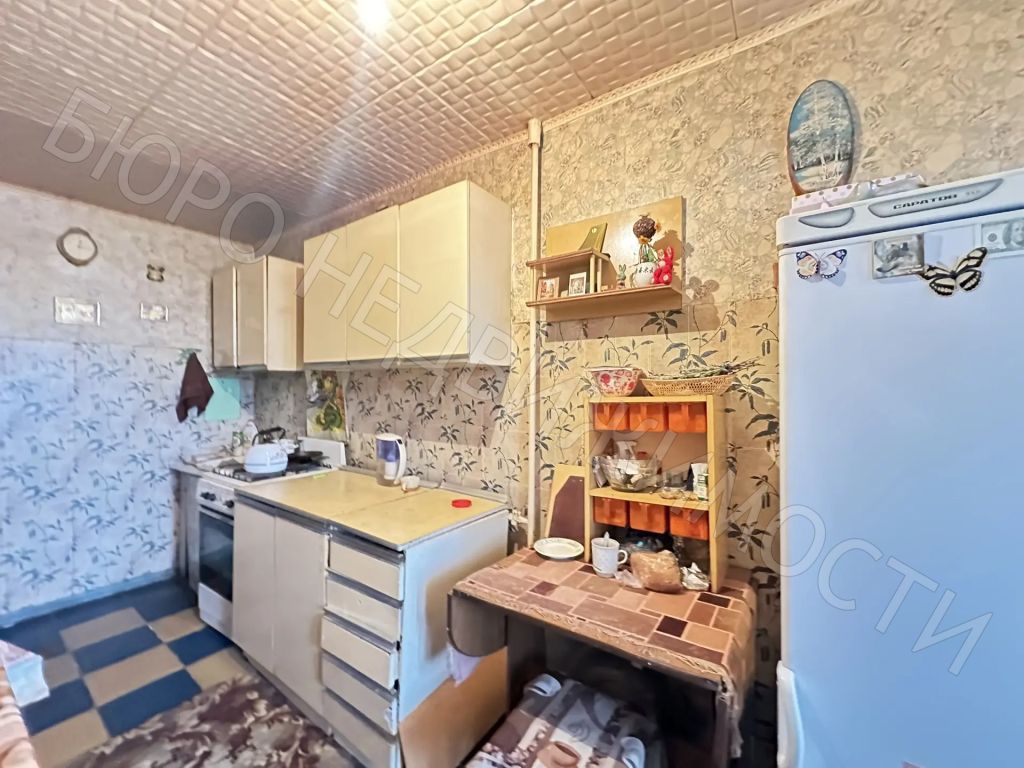 Продажа 1-комнатной квартиры, Балашов, Строителей ул,  8