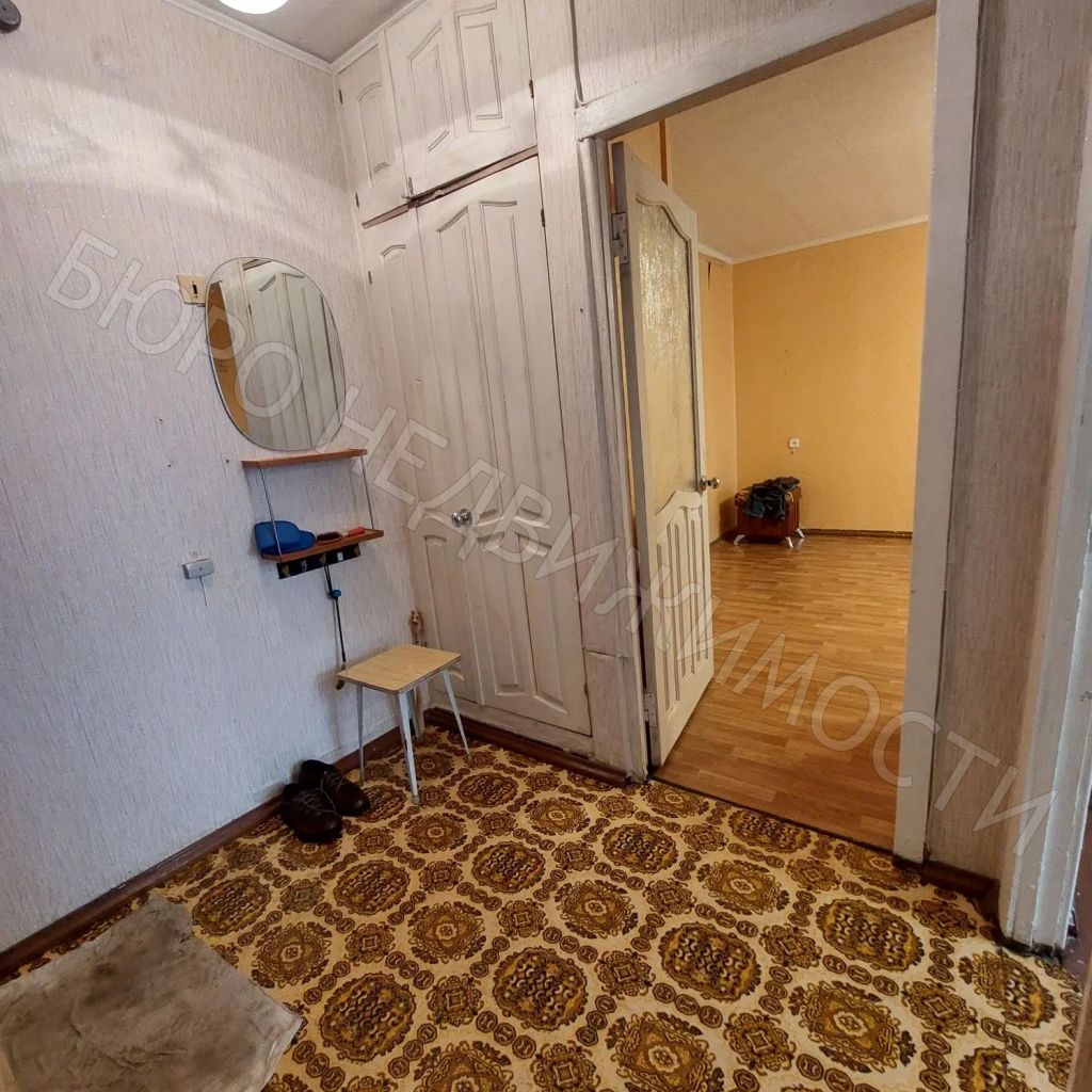 Продажа 2-комнатной квартиры, Балашов, Космонавтов пр-кт,  18