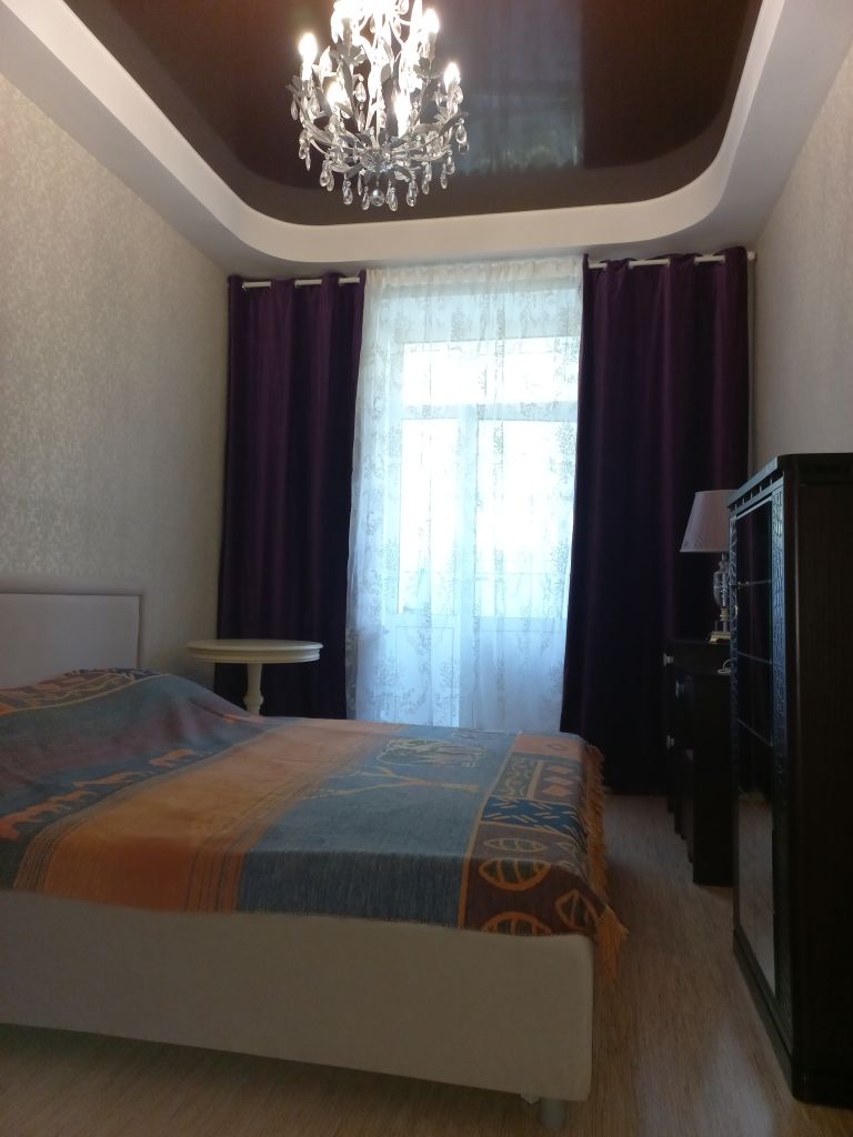 Продажа 3-комнатной квартиры, Нижний Новгород, Октября пр-кт,  12