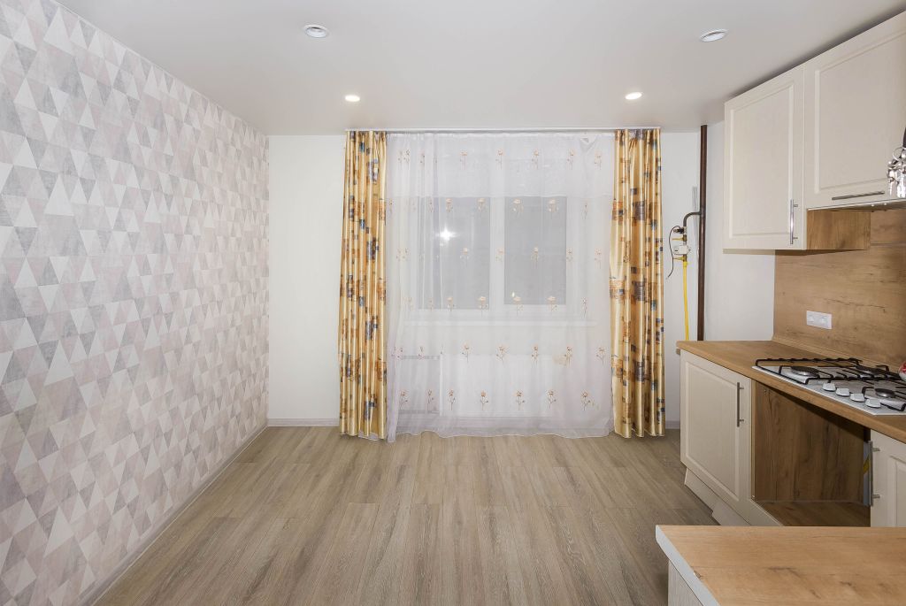 Продажа 2-комнатной квартиры, Владимир, Добросельская ул,  188г