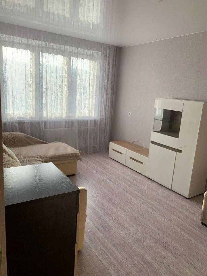 Аренда 1-комнатной квартиры, Ростов-на-Дону, Висаитова ул,  8