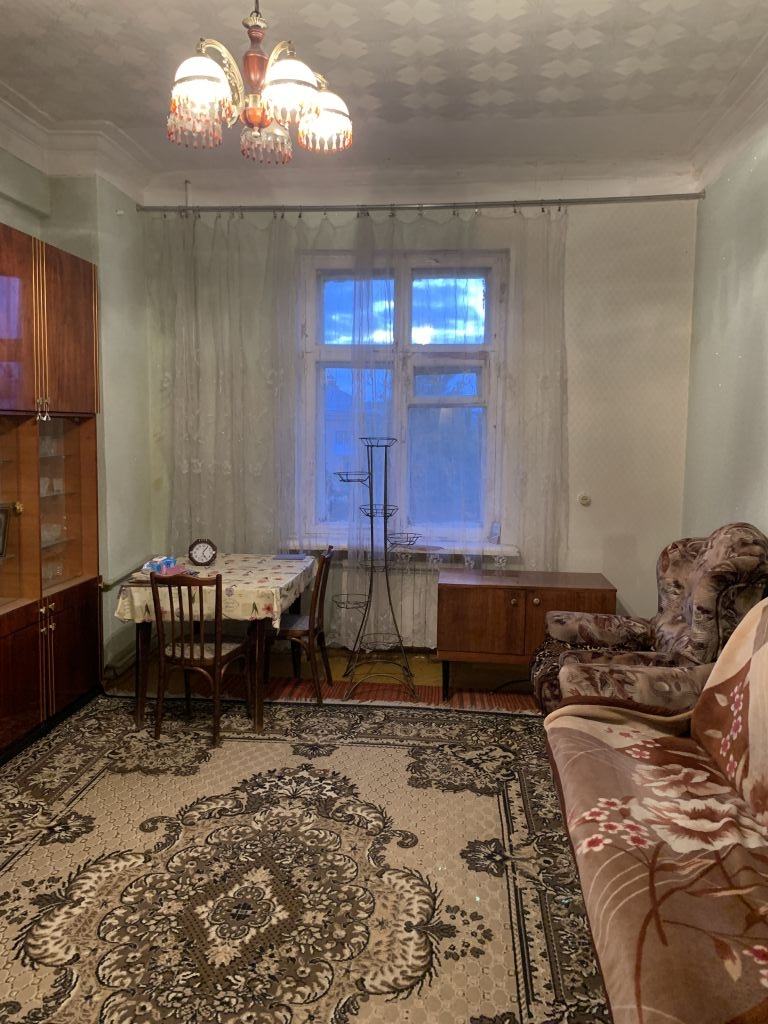 Продажа 3-комнатной квартиры, Нижний Новгород, Октября пр-кт,  12