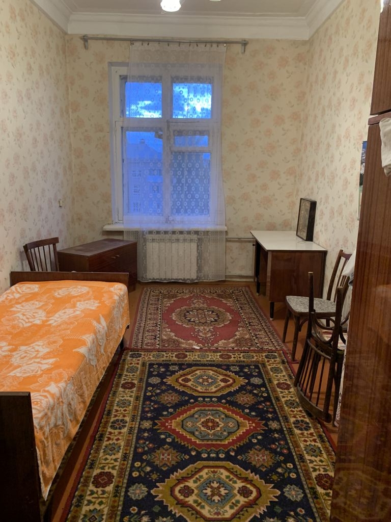 Продажа 3-комнатной квартиры, Нижний Новгород, Октября пр-кт,  12