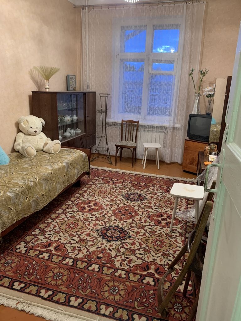 Продажа 3-комнатной квартиры, Нижний Новгород, Октября пр-кт,  12