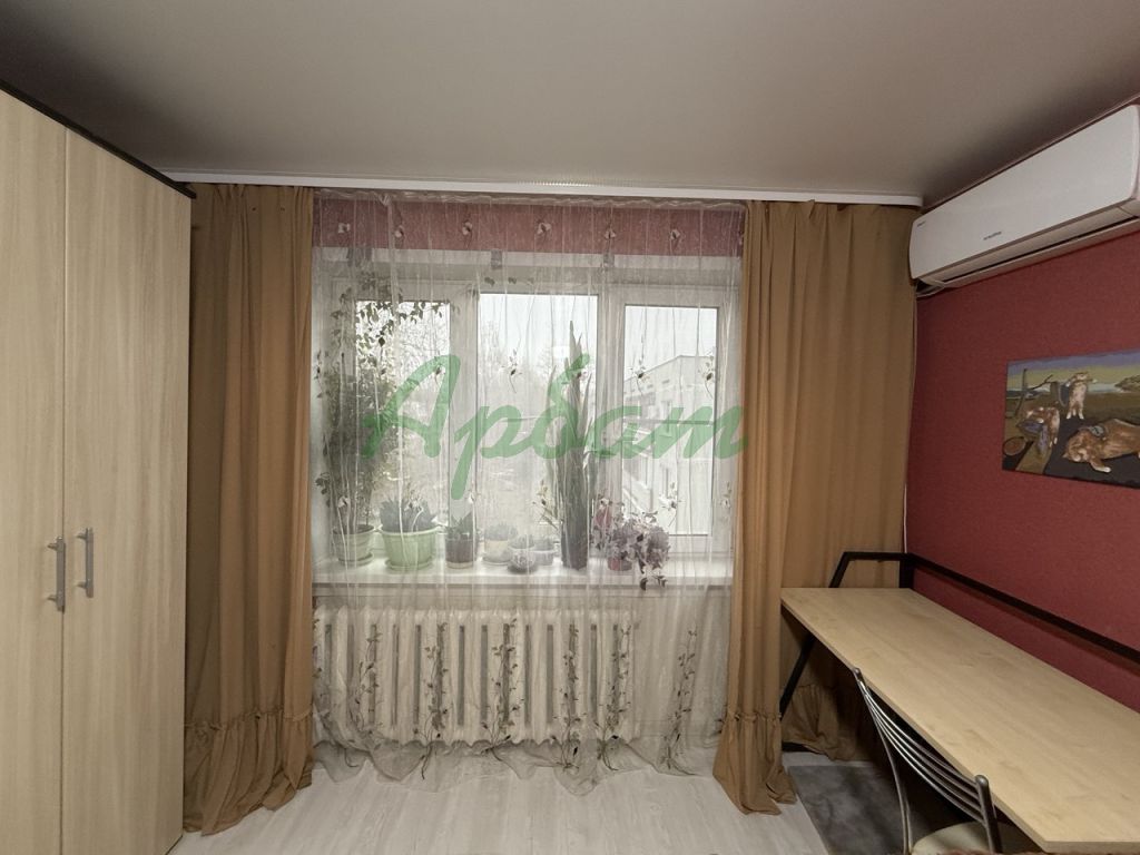 Продажа 3-комнатной квартиры, Тверь, Оборонная ул,  3