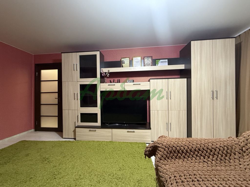 Продажа 3-комнатной квартиры, Тверь, Оборонная ул,  3