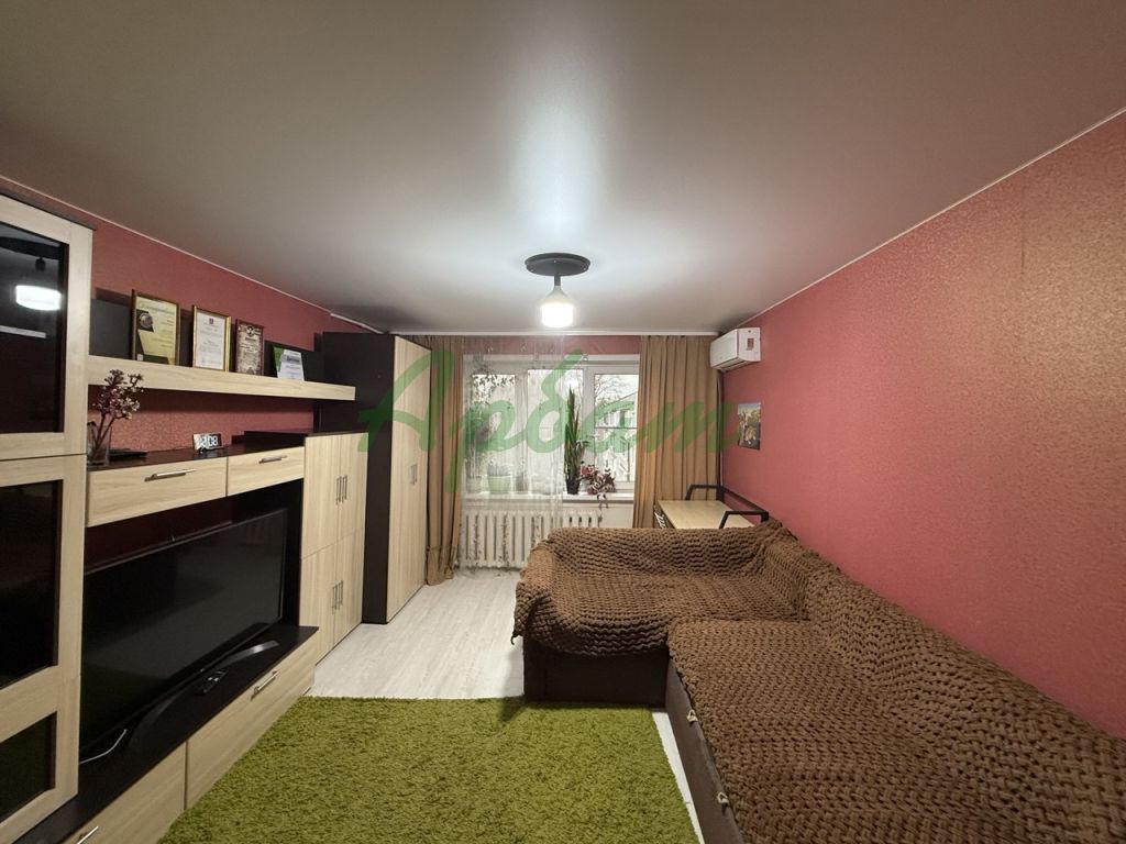 Продажа 3-комнатной квартиры, Тверь, Оборонная ул,  3