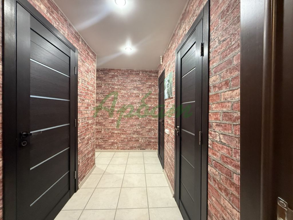 Продажа 3-комнатной квартиры, Тверь, Оборонная ул,  3