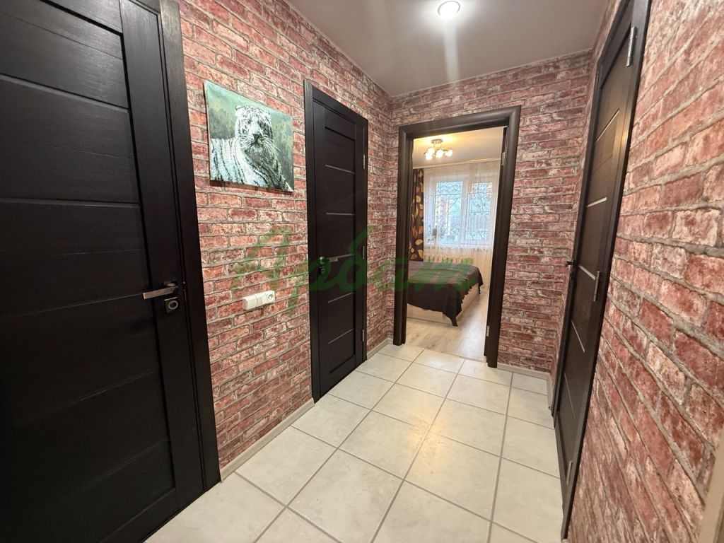 Продажа 3-комнатной квартиры, Тверь, Оборонная ул,  3