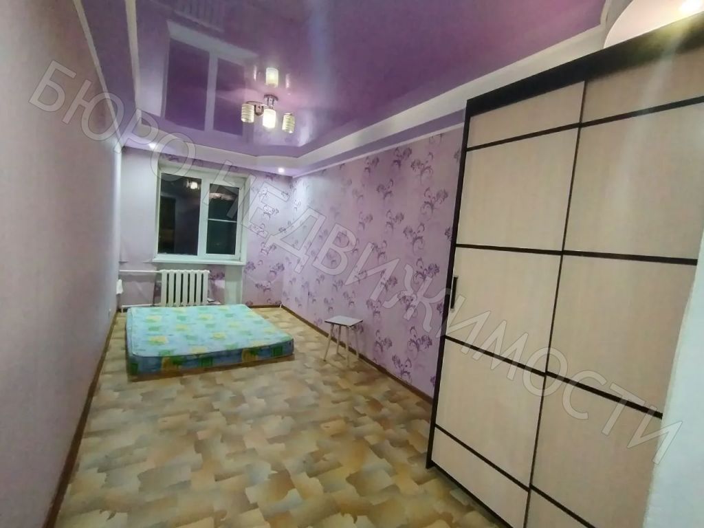 Продажа 3-комнатной квартиры, Балашов, Привокзальная ул,  13