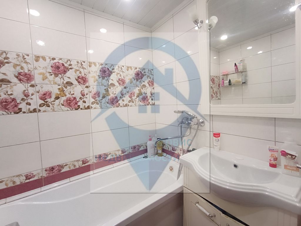 Продажа 3-комнатной квартиры, Кохма, Владимирская ул,  23