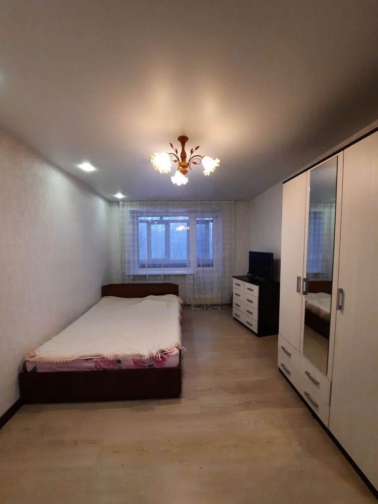 Продажа 1-комнатной квартиры, Фурманов, Жуковского ул,  16