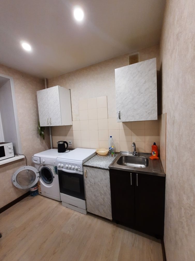 Продажа 1-комнатной квартиры, Фурманов, Жуковского ул,  16