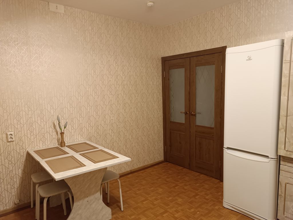 Аренда 3-комнатной квартиры, Ярославль, Академика Колмогорова ул,  14