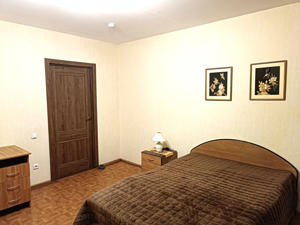 Аренда 3-комнатной квартиры, Ярославль, Академика Колмогорова ул,  14