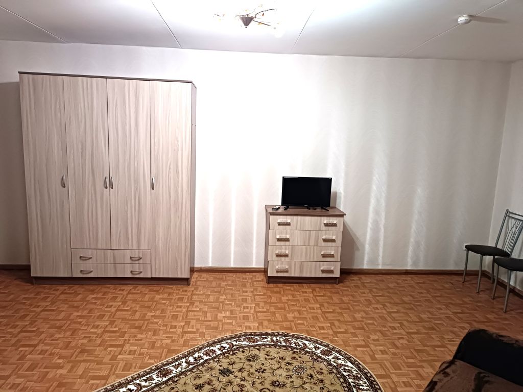 Аренда 3-комнатной квартиры, Ярославль, Академика Колмогорова ул,  14