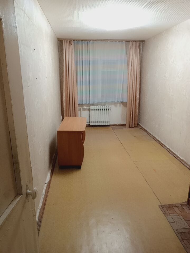 Продажа 2-комнатной квартиры, Новомосковск, Донская ул,  12