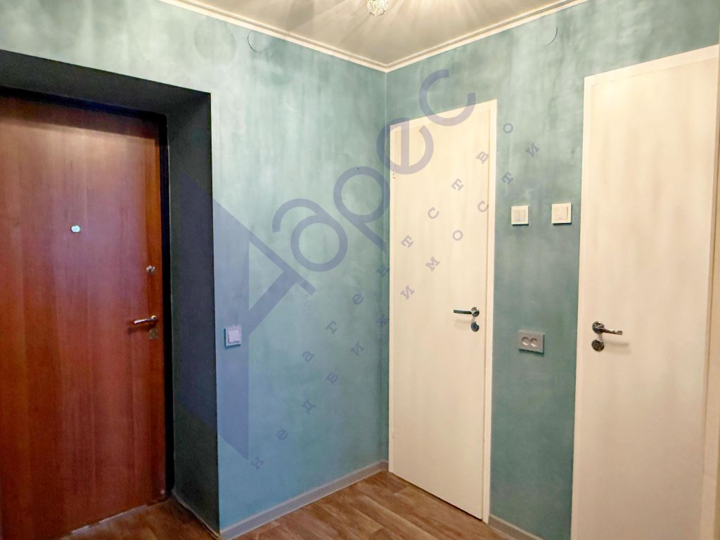 Продажа 1-комнатной квартиры, Нижний Новгород, Заречный бульвар,  1