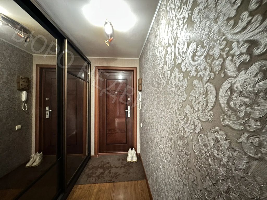 Продажа 3-комнатной квартиры, Балашов, Орджоникидзе ул,  6