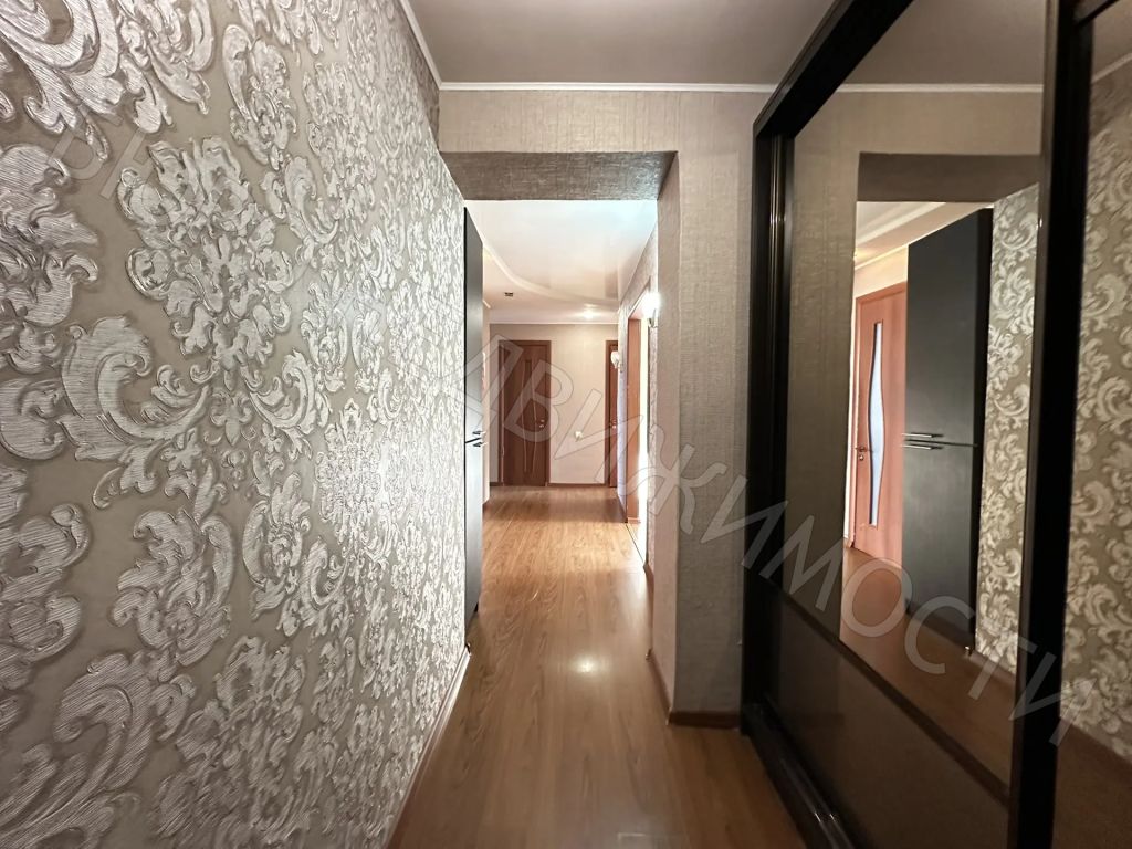 Продажа 3-комнатной квартиры, Балашов, Орджоникидзе ул,  6