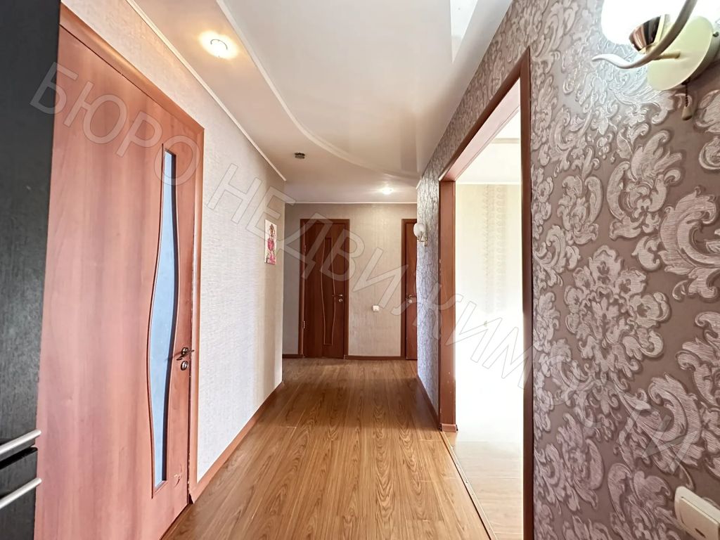 Продажа 3-комнатной квартиры, Балашов, Орджоникидзе ул,  6