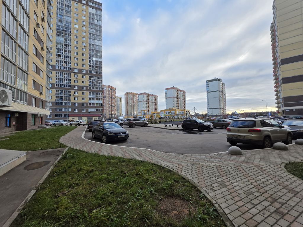 Продажа 1-комнатной новостройки, Тверь, Оснабрюкская ул,  22/1