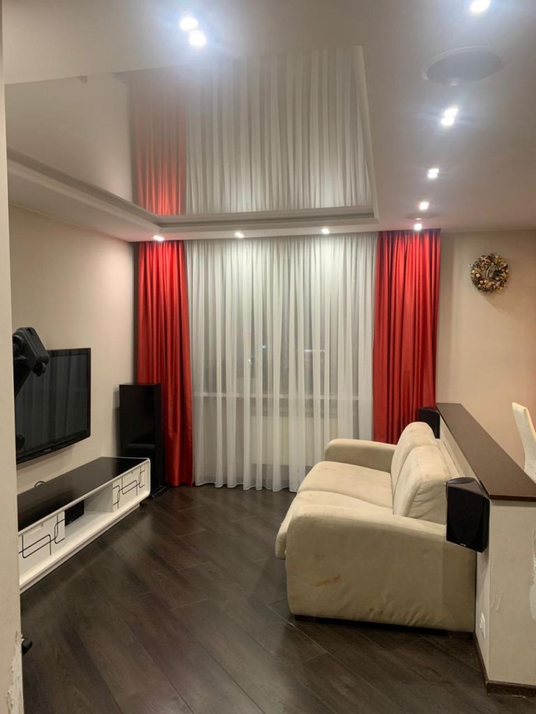 Продажа 3-комнатной квартиры, Романовка,  21