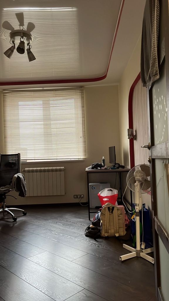 Продажа 3-комнатной квартиры, Романовка,  21